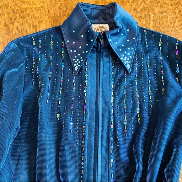 VINTAGE RODS METALLIC BLUE BEDAZZLED SHINY HORSE SHOW PERFORMANCE WESTERN TOP - Picture 11 of 16